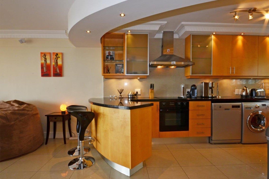 To Let 2 Bedroom Property for Rent in Sea Point Western Cape